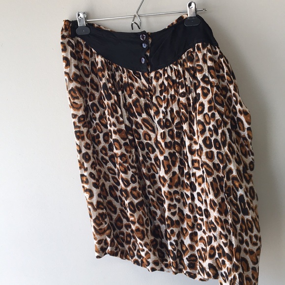 Short - Picture 1 of 1